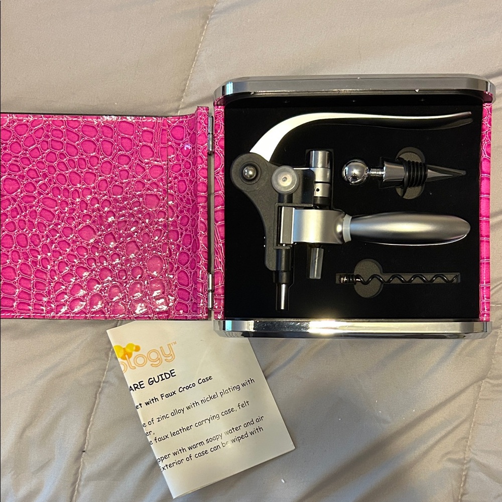 Luxury Wine Opener Set with Pink Faux Croc Case